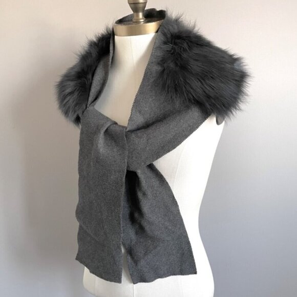 Custom Made Gray Fur Collar Tie Scarf - Picture 3 of 6